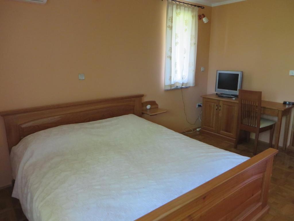 Country House Apat Sostanj ภายนอก รูปภาพ